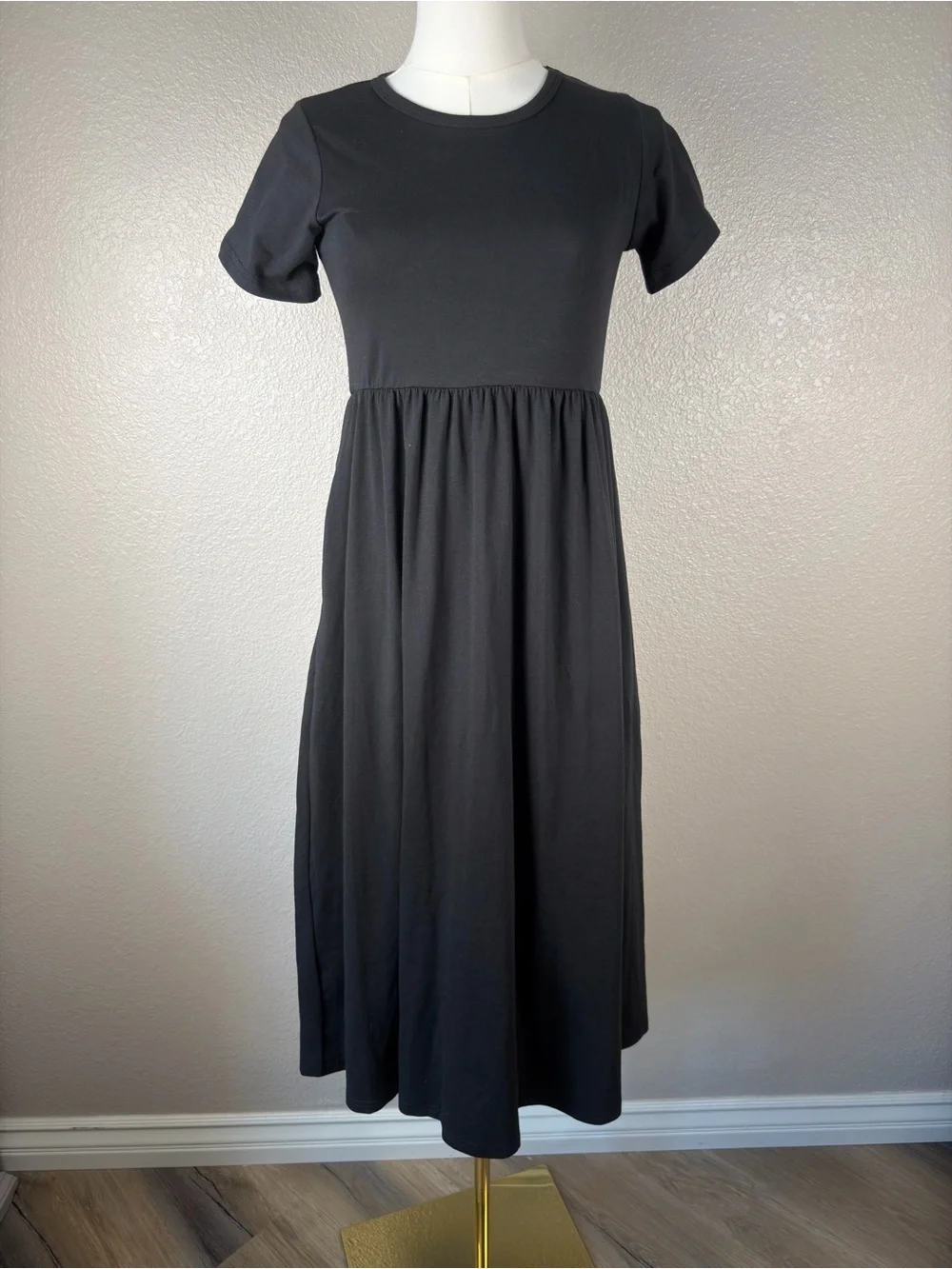 NWT Girls' Black Short-Sleeve Casual Maxi Dress with Pockets, 13-14 yr old